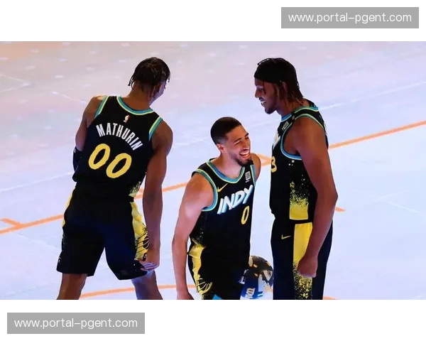 哈利伯顿助攻王地位稳固 其传球视野持续盘活步行者全队